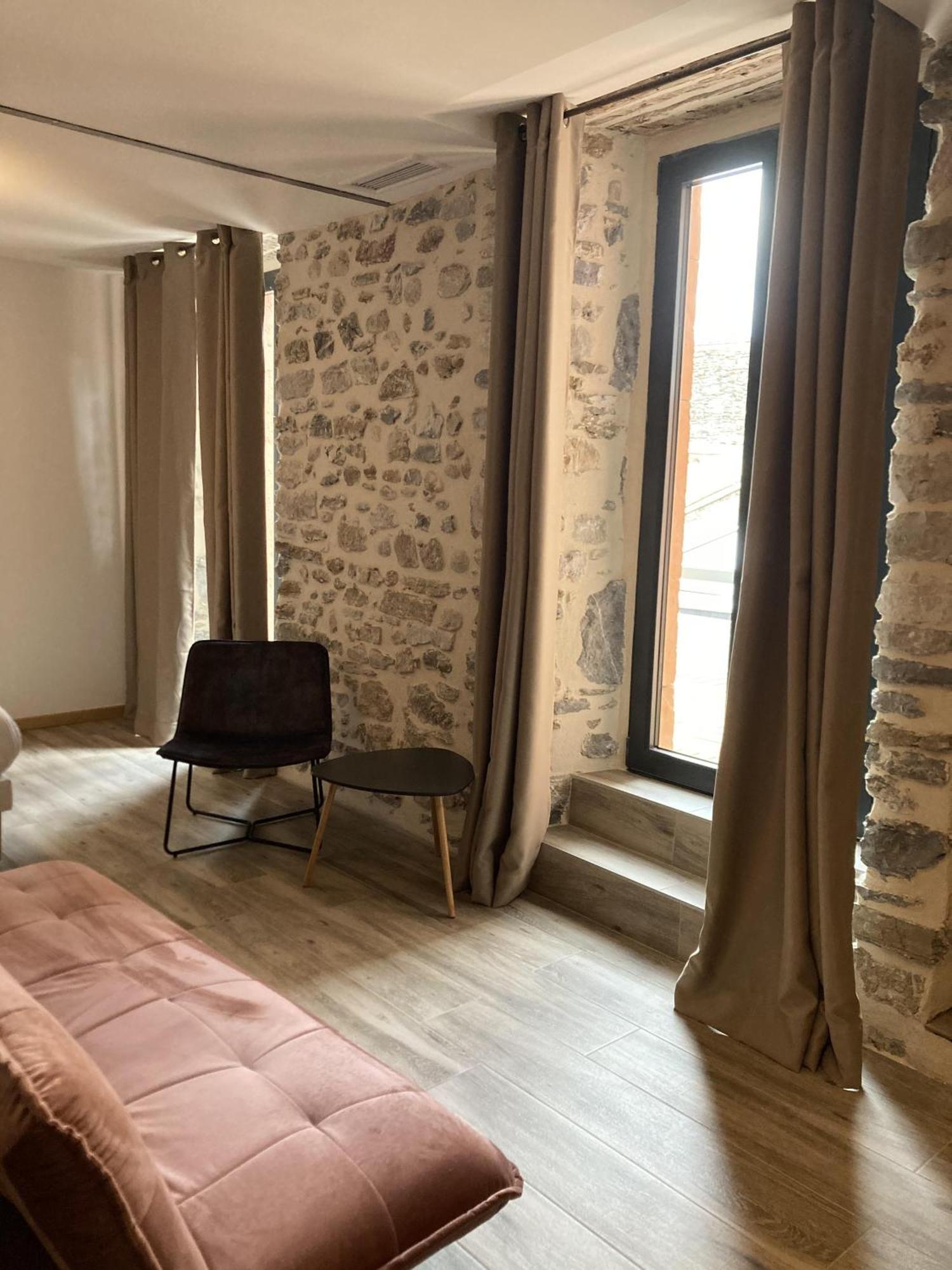 L'Hotel Du Garage Des Cevennes อ็องดูซ ห้อง รูปภาพ